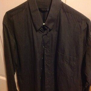 Donna Karan Men's Large (16 1/2) Dress-Casual Shirt in Very Good Condition
